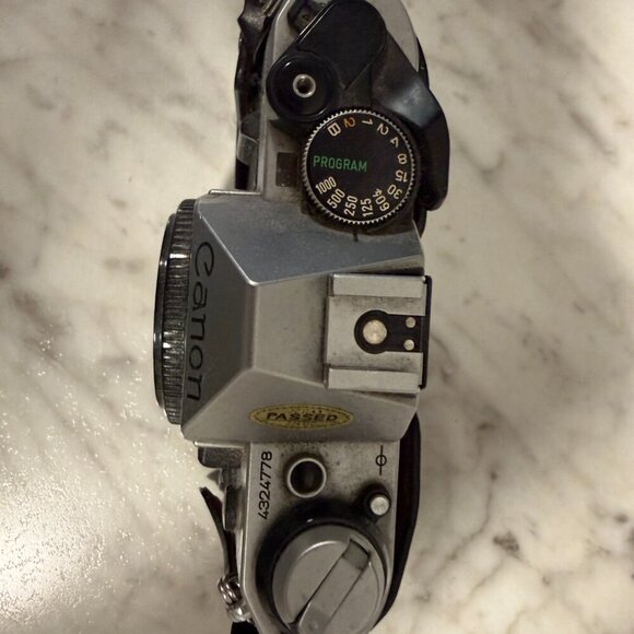 Canon AE-1 Program 35mm Film Camera + Canon FD 50mm f/1.8 Lens (Vintage Bundle) - Picture 8 of 14